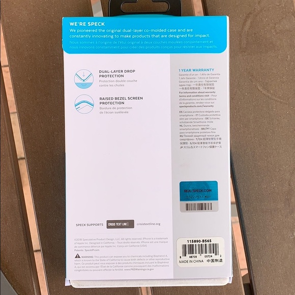 Black Speck IPhone XR candy shell phone case - Picture 2 of 4